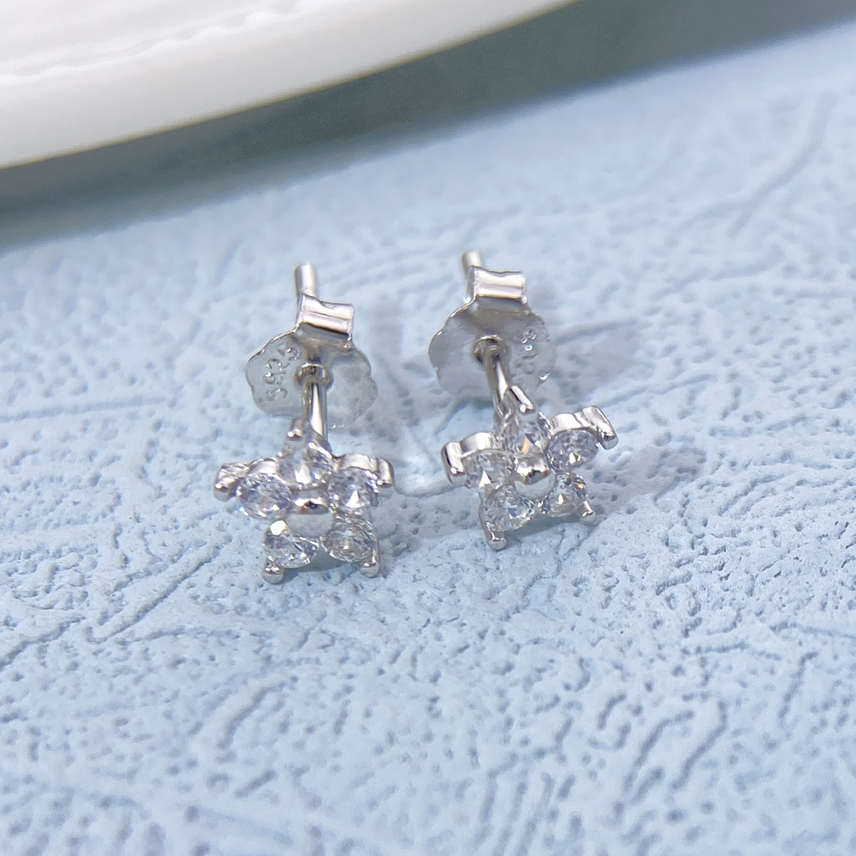 1 Paire Élégant Style Simple Star Placage Incruster Argent Sterling Zircon Plaqué Or Boucles D'oreilles display picture 3