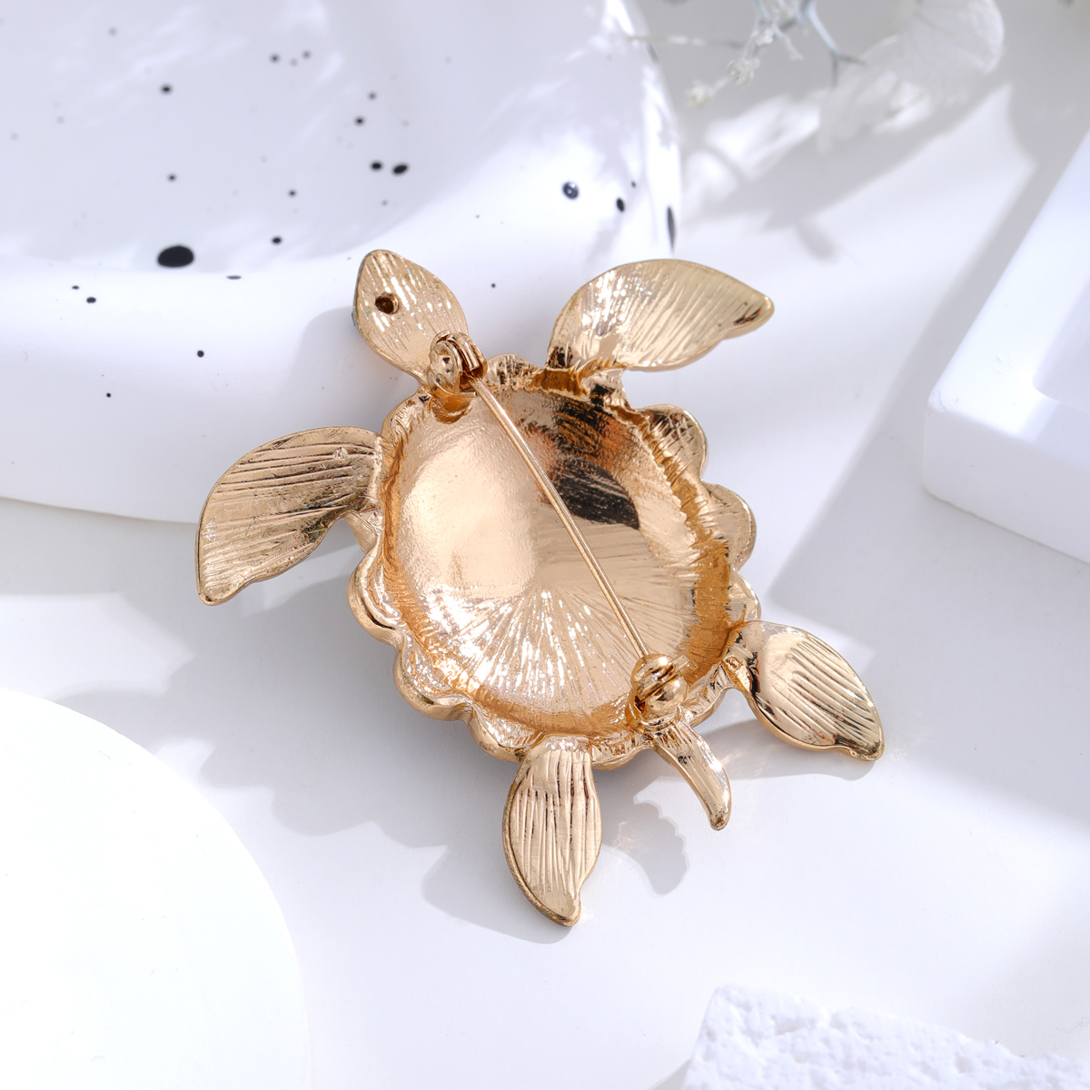Streetwear Tortoise Animal Dragonfly Alloy Inlay Rhinestones Unisex Brooches display picture 6
