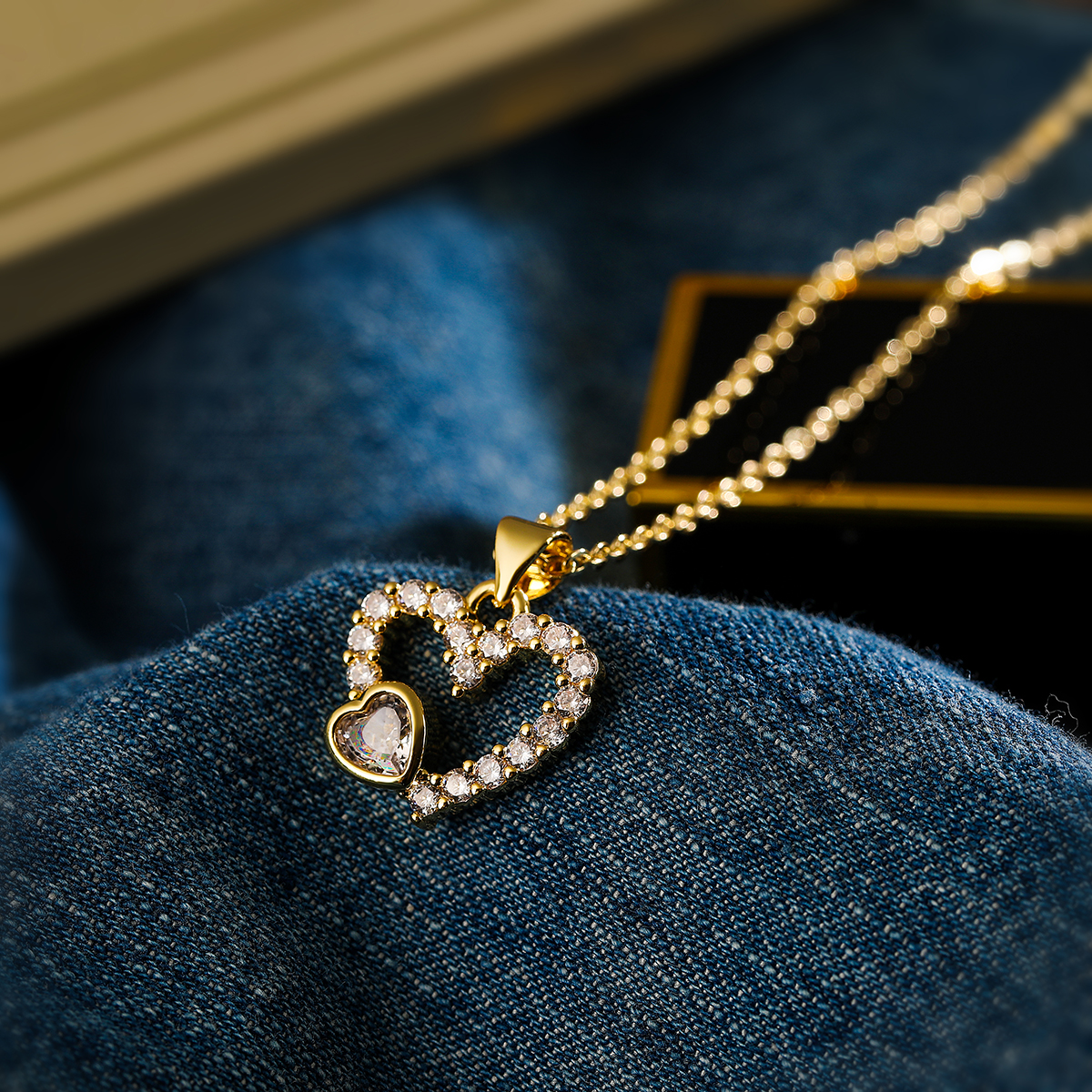 Einfacher Stil Pendeln Herzform Kupfer Überzug Inlay Zirkon 18 Karat Vergoldet Halskette Mit Anhänger display picture 5