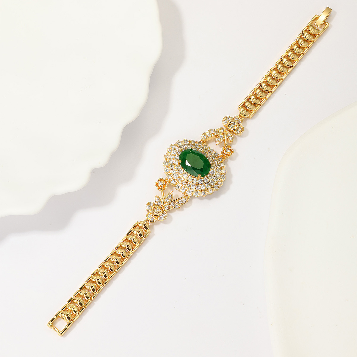Elegant Luxurious Gem Copper Inlay Zircon Bracelets display picture 5