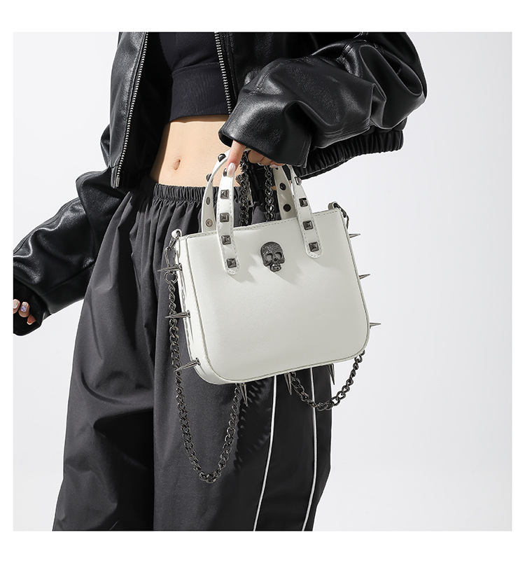 Women's All Seasons Pu Leather Cross Solid Color Streetwear Square Magnetic Buckle Handbag Square Bag display picture 9
