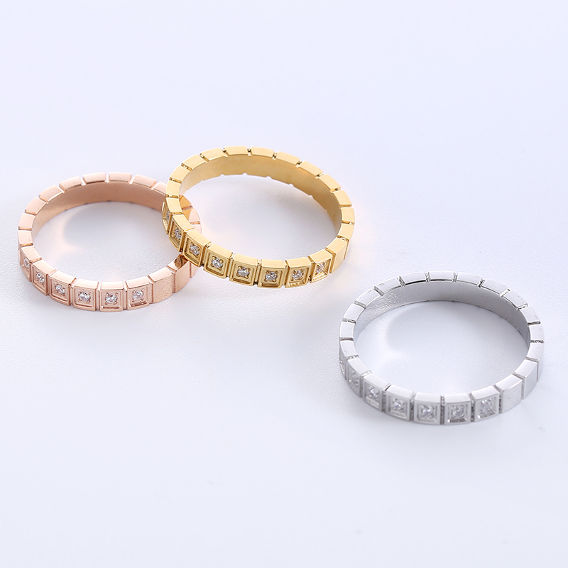 Simple Style Solid Color Stainless Steel Plating Inlay Rhinestones Rose Gold Plated Gold Plated Rings display picture 5