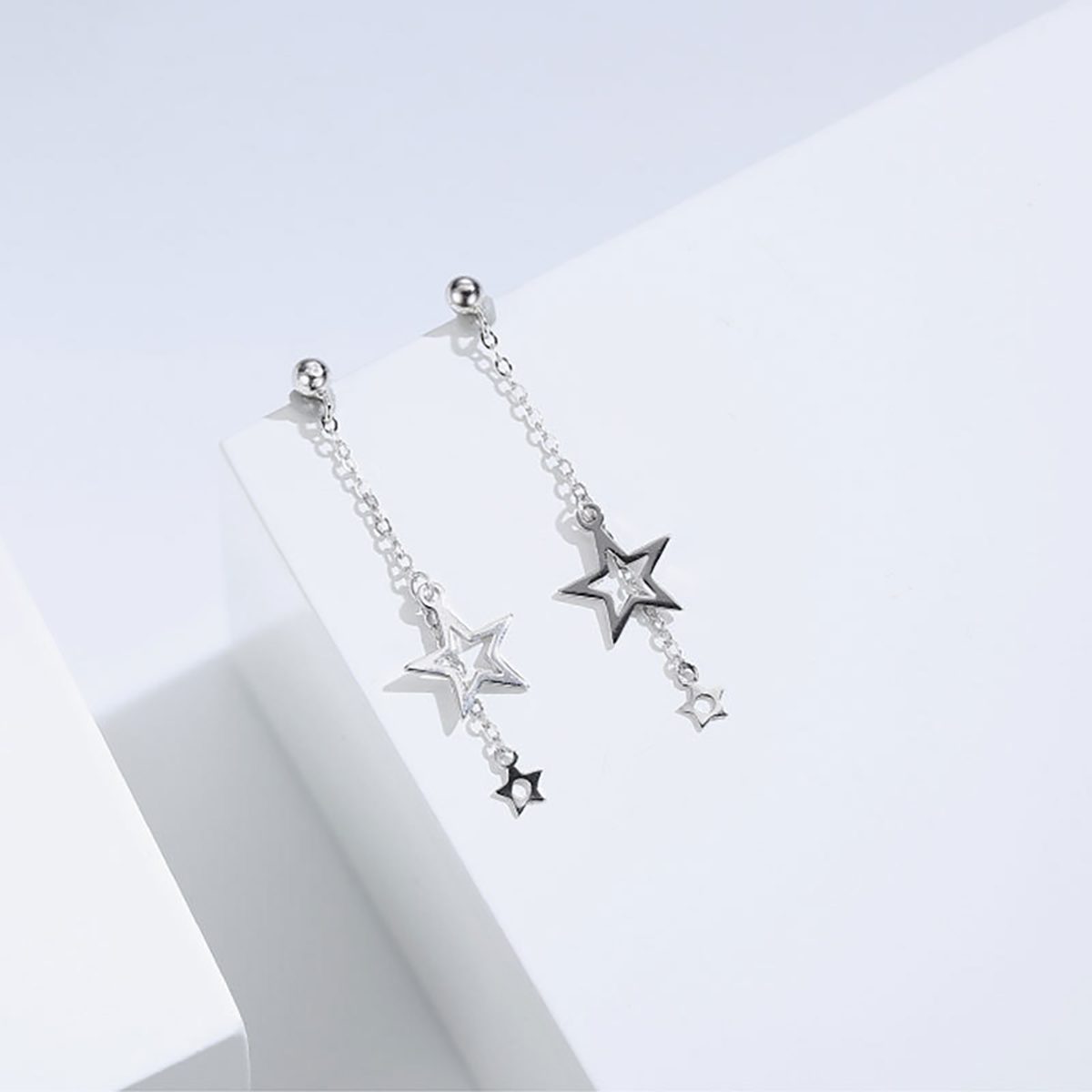 1 Pair Elegant Simple Style Star Solid Color Plating Sterling Silver Drop Earrings display picture 1