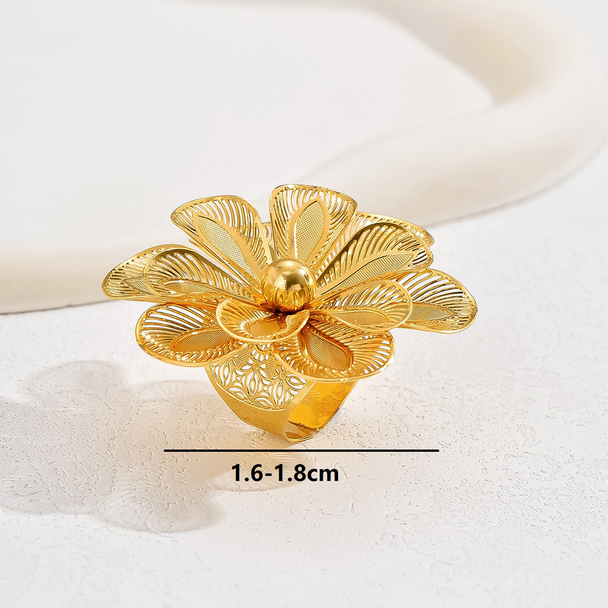 Glam Simple Style Flower Iron Hollow Out Women's Open Rings display picture 13