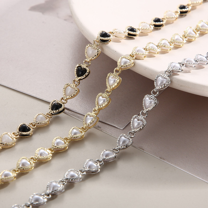 Großhandel Einfacher Stil Herzform Kupfer Perle 18 Karat Vergoldet Halskette display picture 3