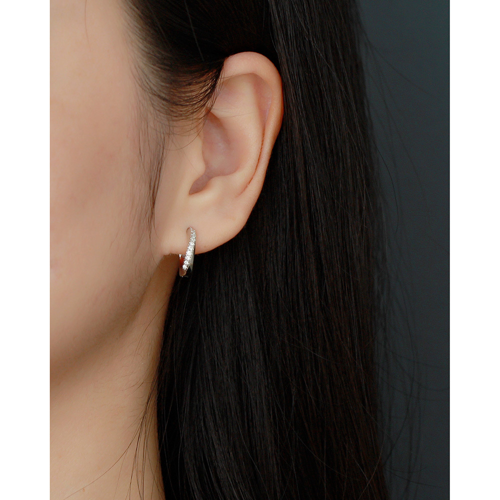 1 Pair Korean Style Geometric Plating Inlay Sterling Silver Zircon Earrings display picture 3