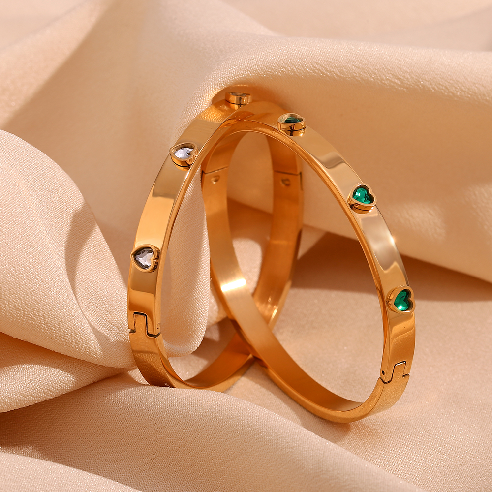 Basic Simple Style Classic Style Heart Shape Stainless Steel Plating Inlay Zircon 18k Gold Plated Bangle display picture 8
