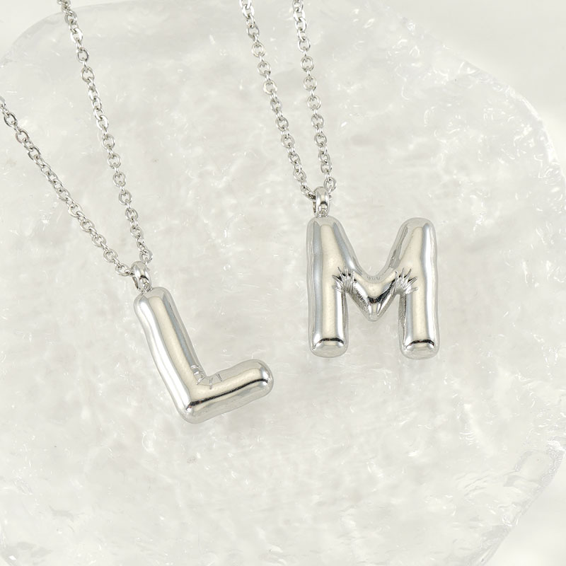 Casual Simple Style Letter 304 Stainless Steel Titanium Steel 18K Gold Plated Women's Pendant Necklace display picture 2