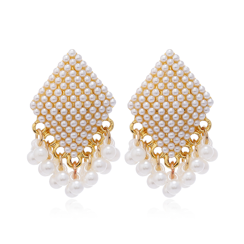 1 Pair Elegant Simple Style Geometric Inlay Alloy Pearl Gold Plated Drop Earrings display picture 1