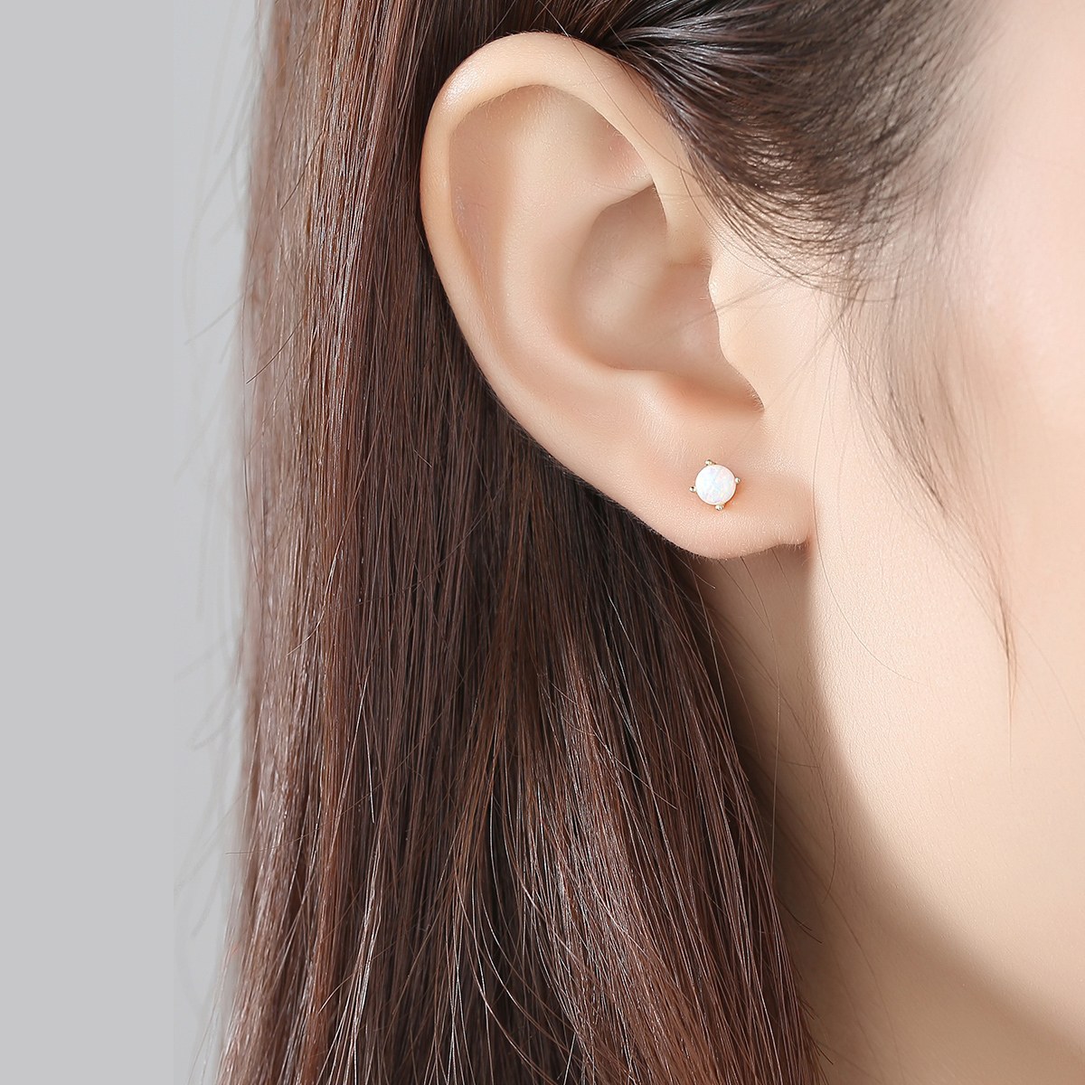1 Pair Elegant Simple Style Round Solid Color Plating Sterling Silver Ear Studs display picture 3