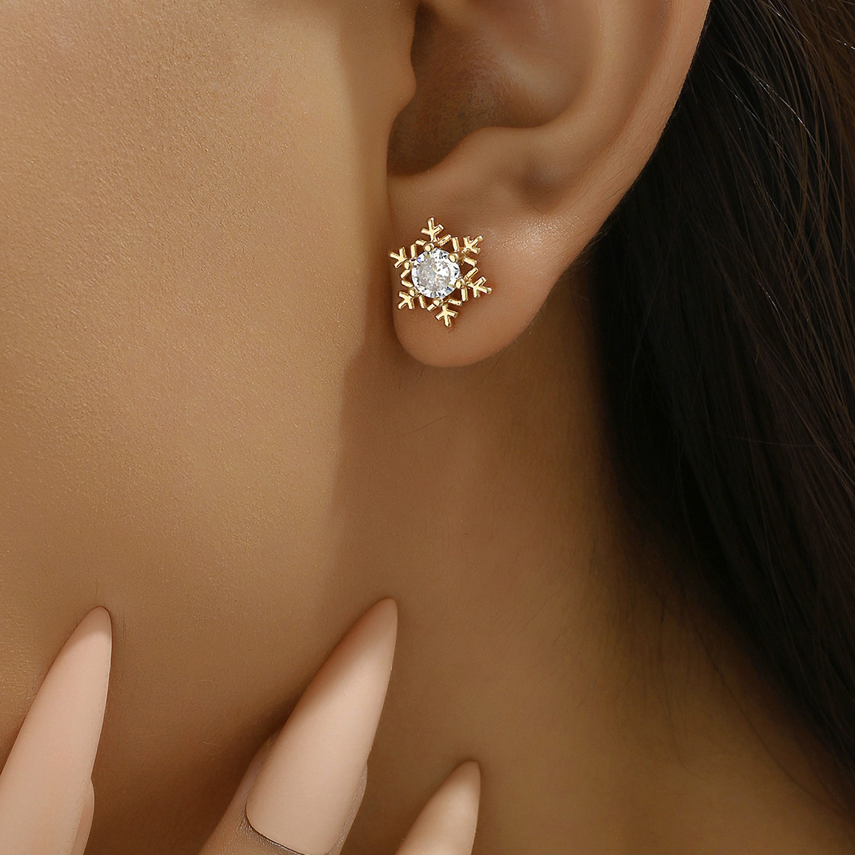 1 Pair Vintage Style Snowflake Plating Inlay Copper Alloy Zircon 18K Gold Plated Ear Studs display picture 2