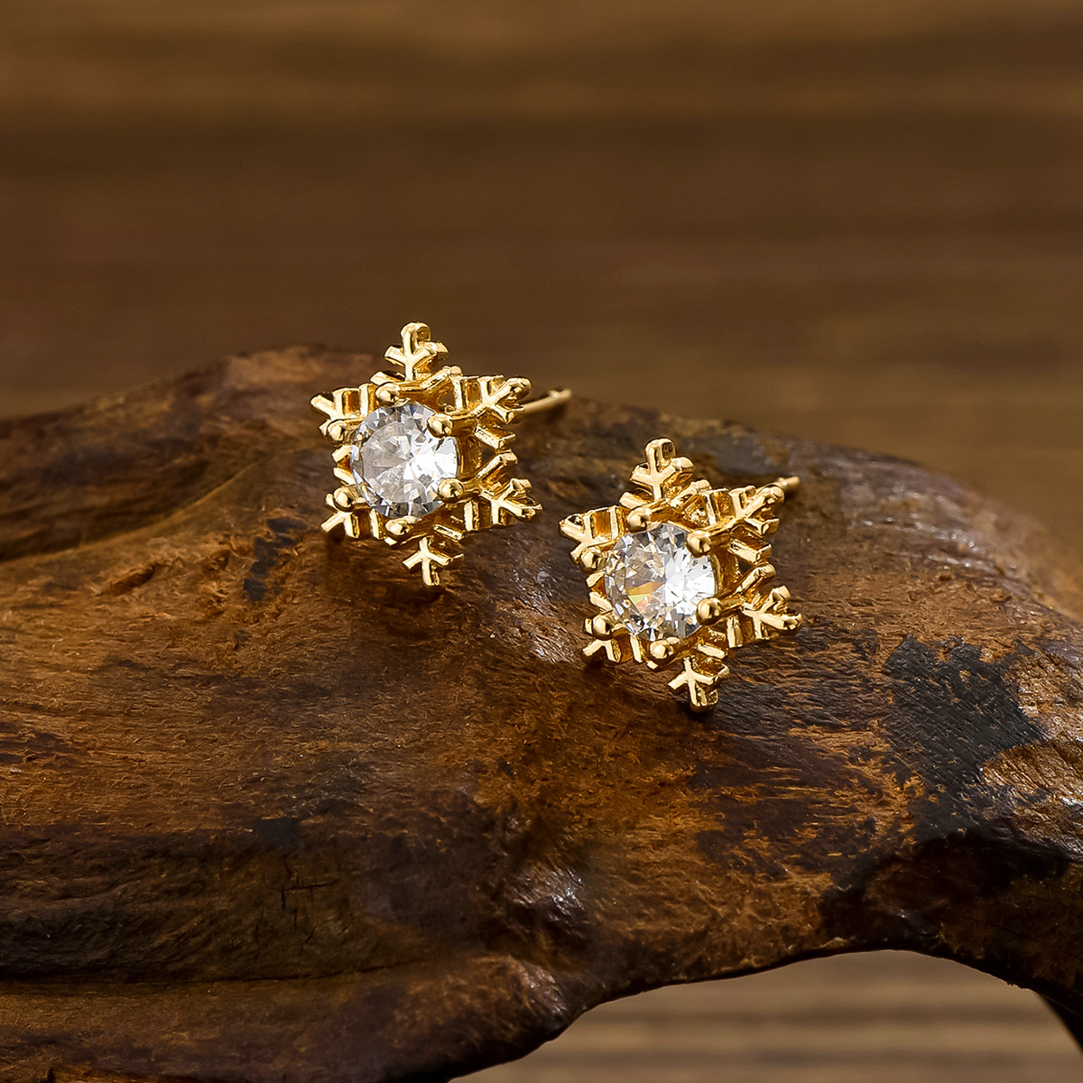 1 Pair Vintage Style Snowflake Plating Inlay Copper Alloy Zircon 18K Gold Plated Ear Studs display picture 4