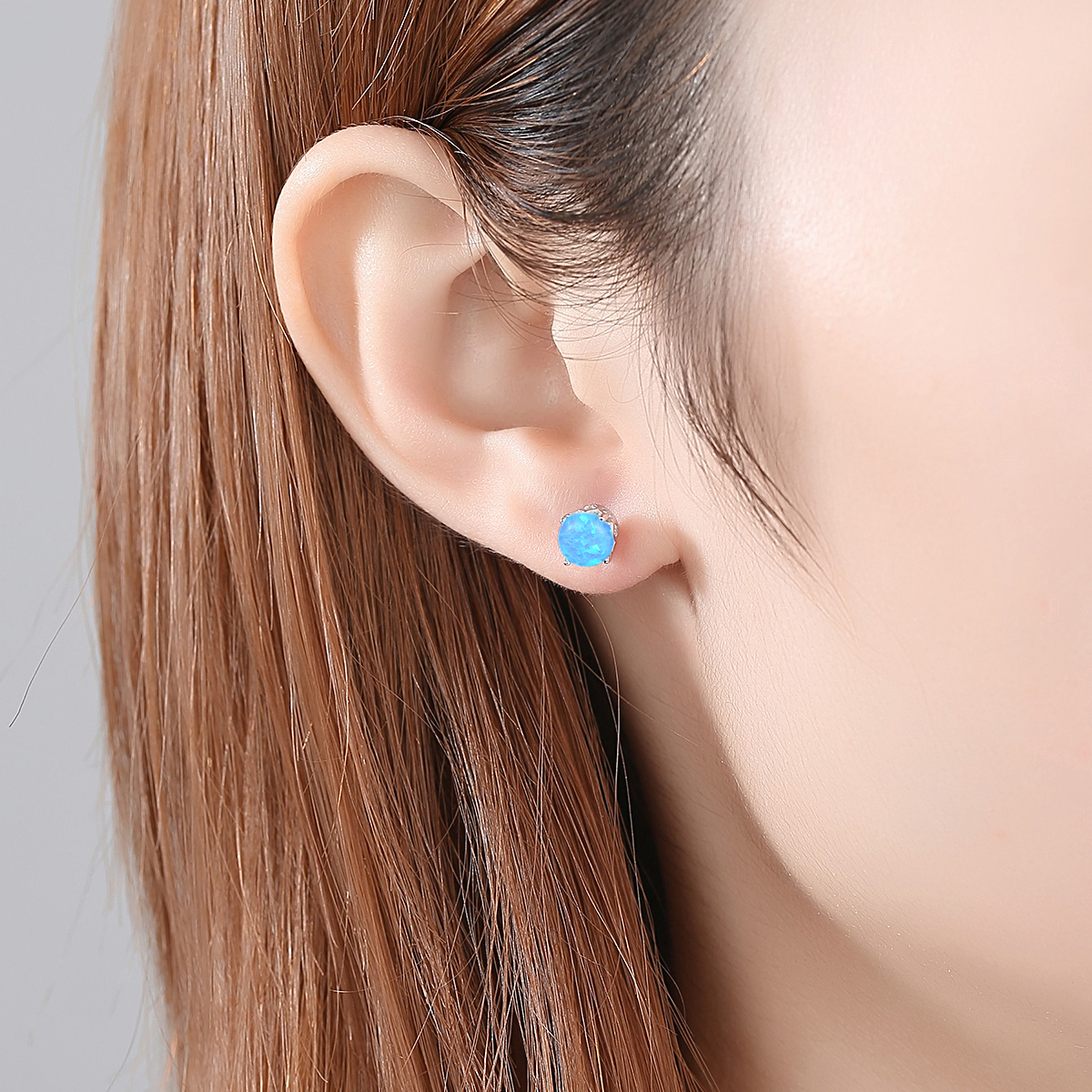 1 Pair Elegant Simple Style Round Solid Color Plating Sterling Silver Ear Studs display picture 5