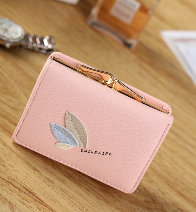 Women's Solid Color Pu Leather Clasp Frame Wallets display picture 12