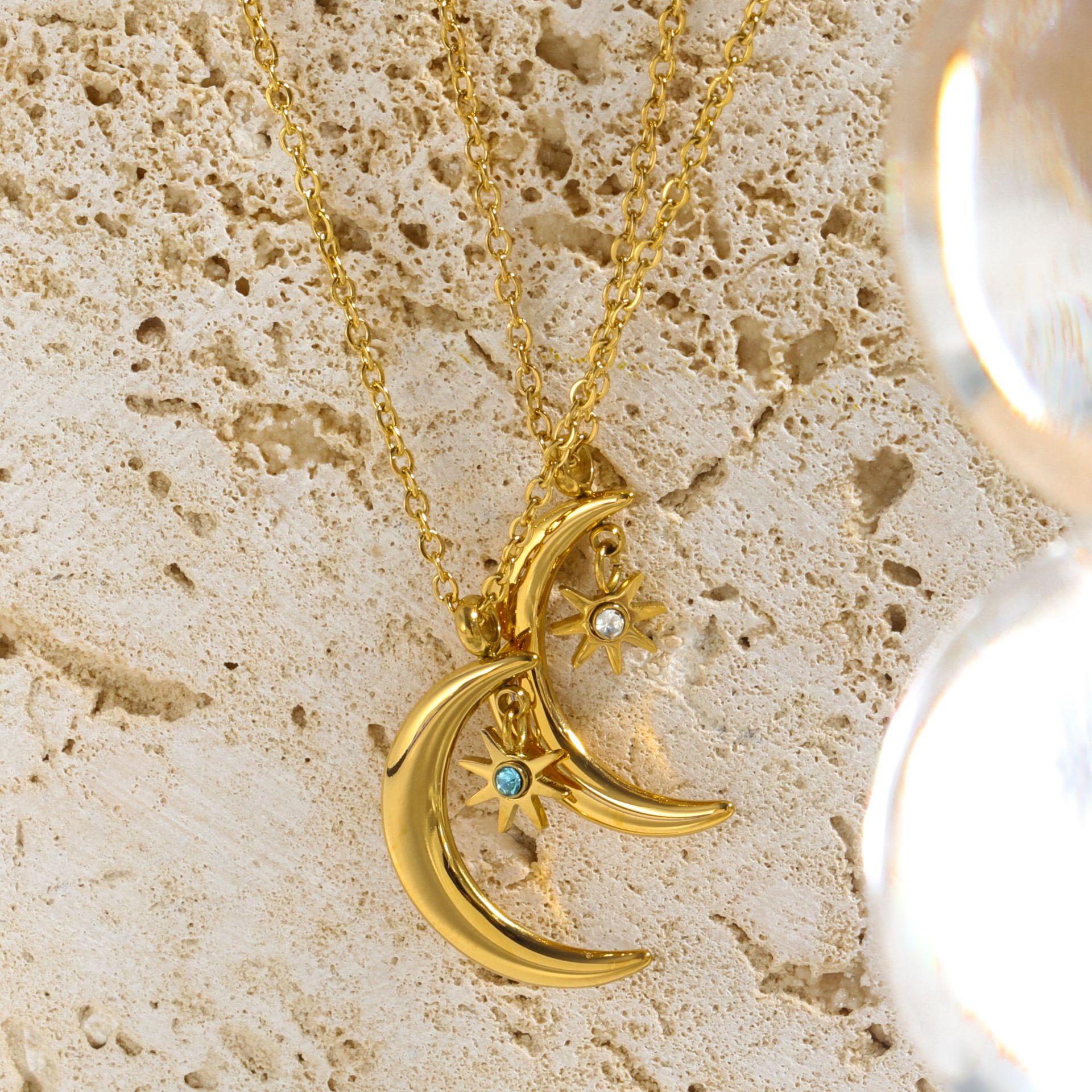 Vintage Style Classic Style Sun Moon Titanium Steel Plating Inlay Birthstone Gold Plated Pendant Necklace display picture 5