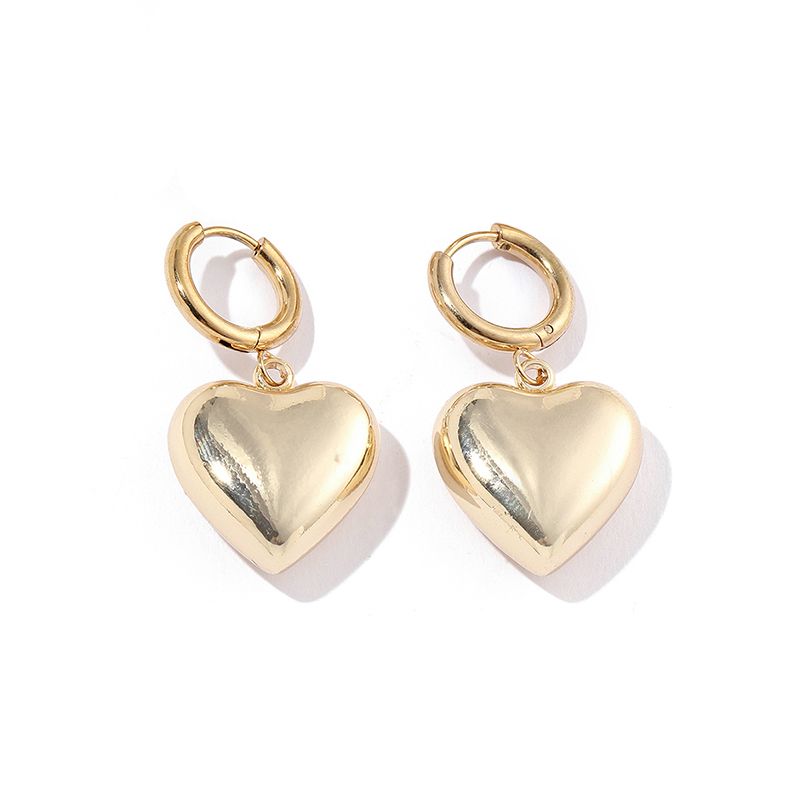 1 Pair Classic Style Heart Shape Plating Stainless Steel 18K Gold Plated Earrings display picture 4