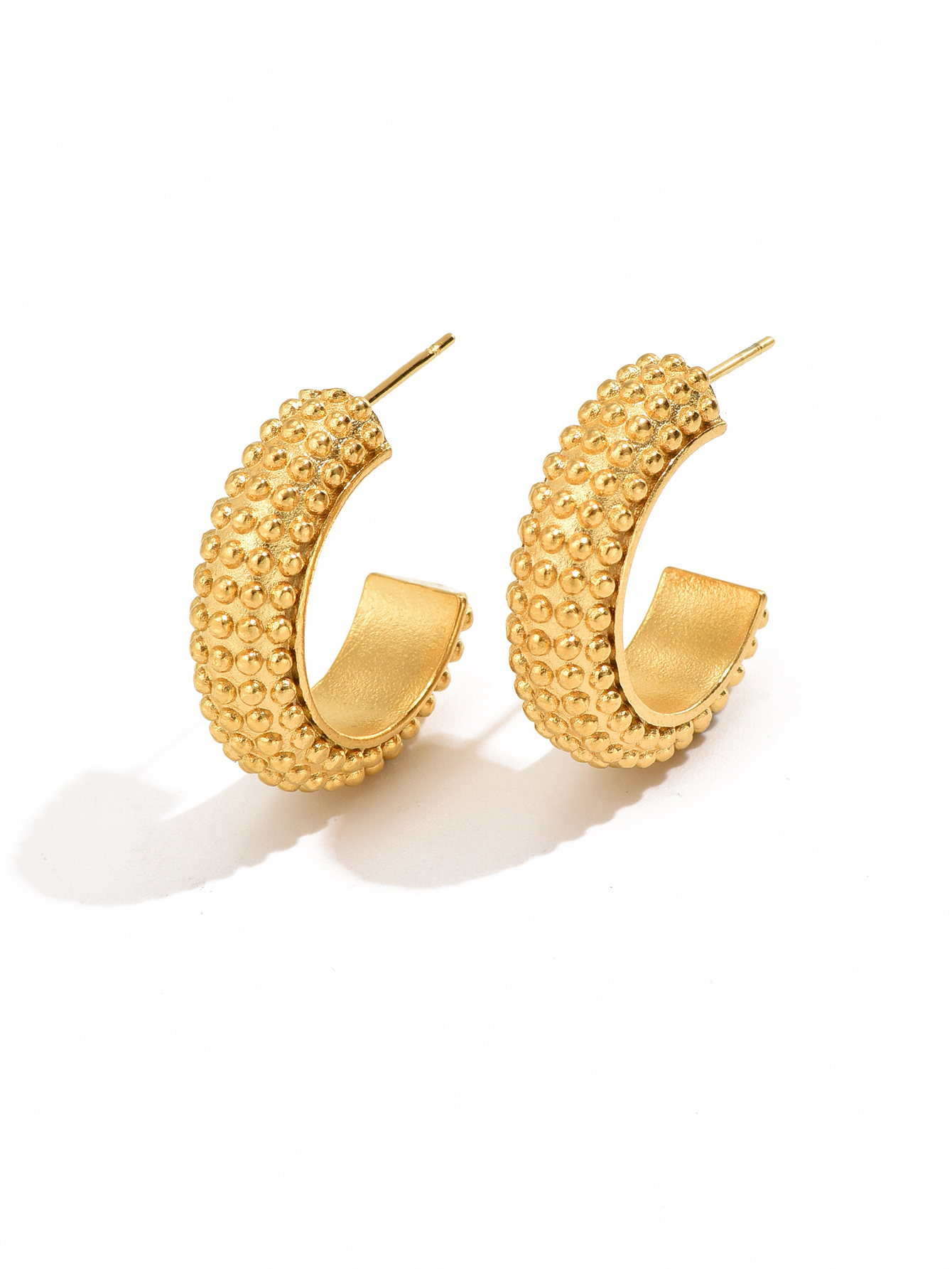 1 Pair Simple Style Classic Style Solid Color Plating Titanium Steel Titanium Steel 18k Gold Plated Gold Plated Hoop Earrings display picture 3
