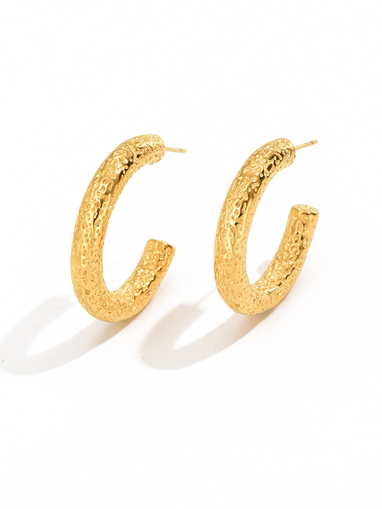 1 Pair Sexy Simple Style Solid Color Plating Titanium Steel 18k Gold Plated Ear Studs display picture 1