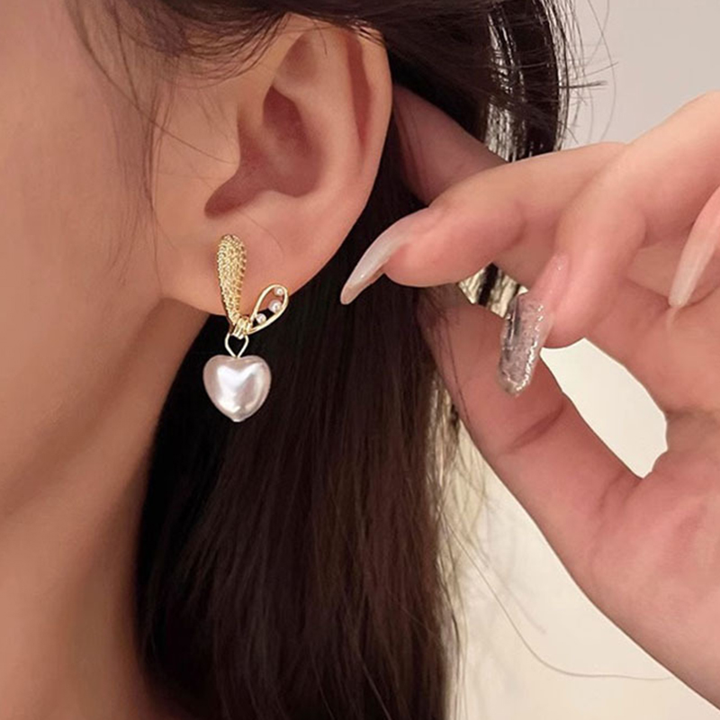 1 Paire Style Simple Lapin Cerf Placage Incruster Strass Strass Plaqué Or 14k Boucles D'oreilles display picture 7