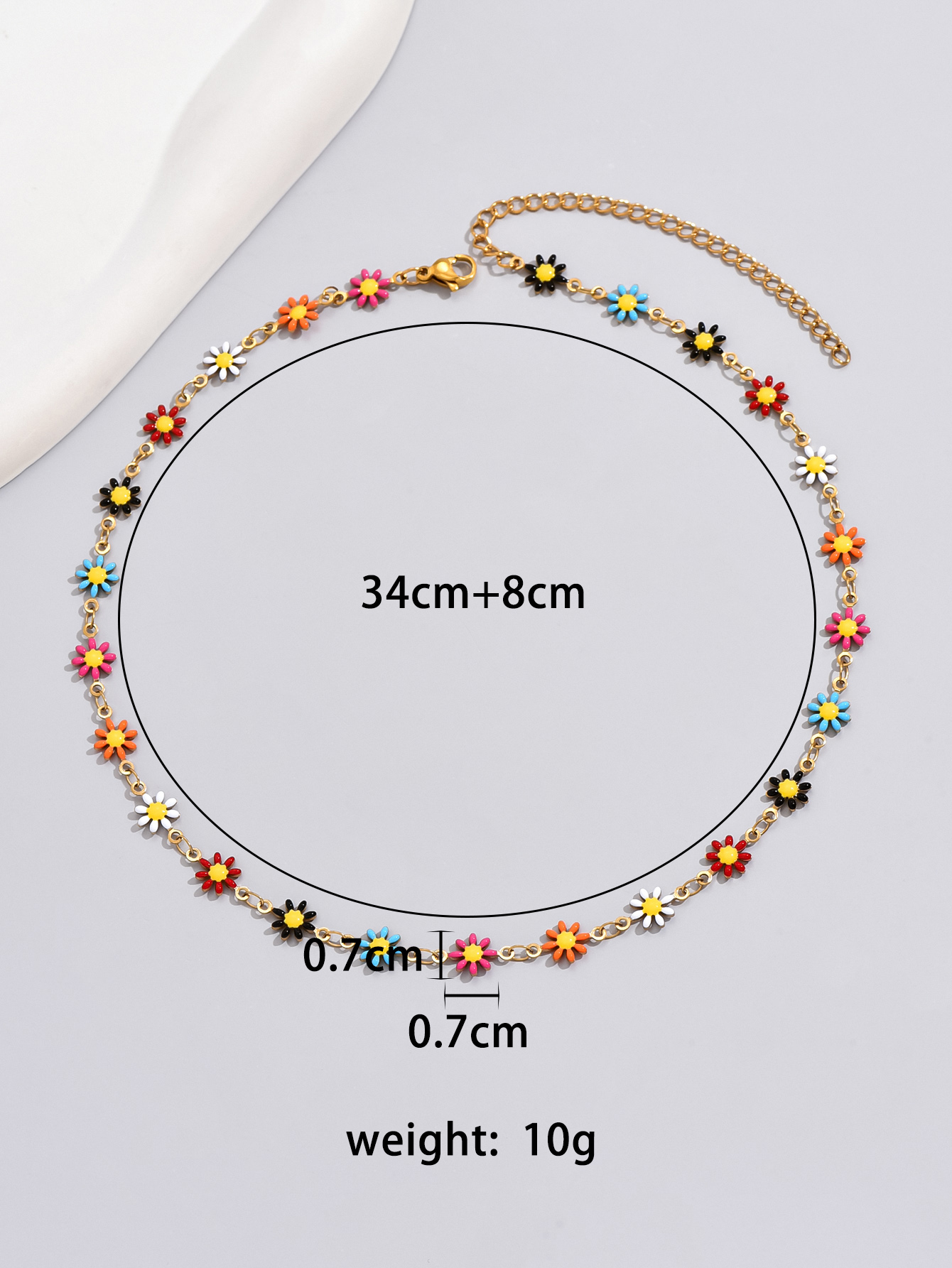 Simple Style Ditsy Floral Oval Chrysanthemum Titanium Steel Plating 18k Gold Plated Necklace display picture 6