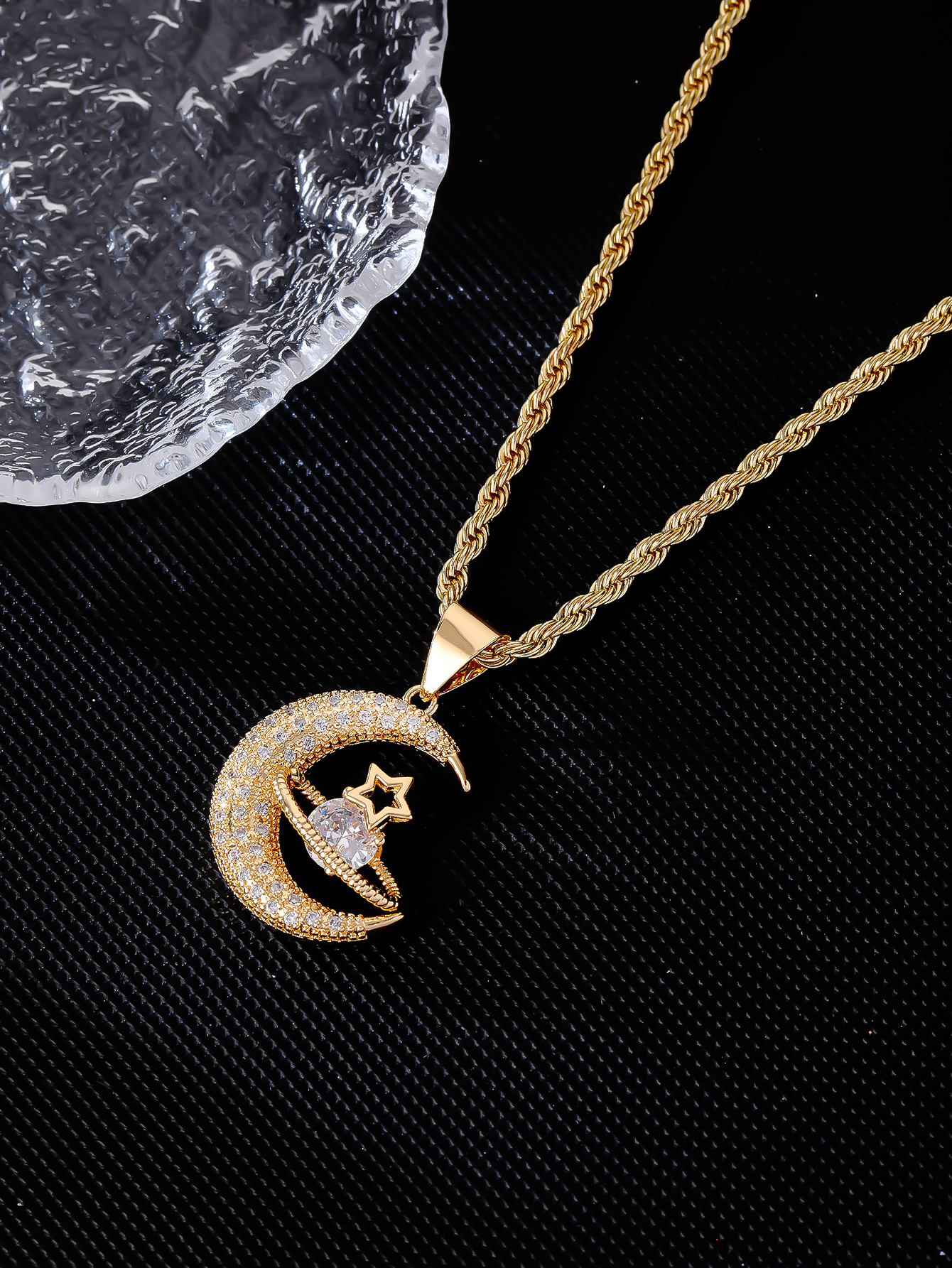 Wholesale Casual Streetwear Star Moon 304 Stainless Steel Copper Plating Inlay K Gold Plated Rhodium Plated Zircon Pendant Necklace display picture 2