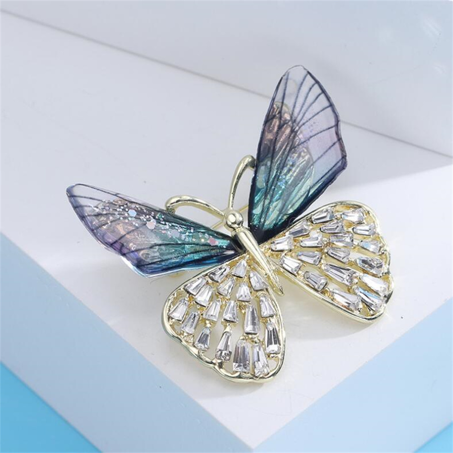 Elegant Butterfly Arylic Alloy Rhinestones Women's Brooches display picture 1