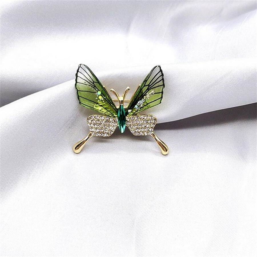 Vintage Style Butterfly Alloy Plating Inlay Acrylic Rhinestones Women's Brooches display picture 15