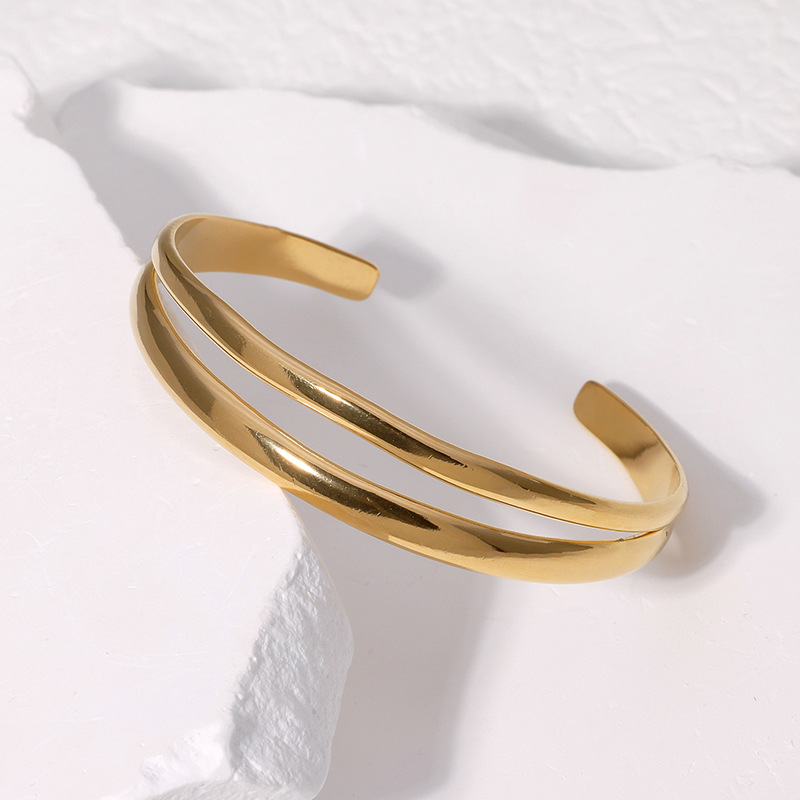Retro Roman Style Solid Color 304 Stainless Steel 18K Gold Plated Bangle In Bulk display picture 5