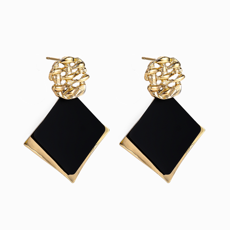 1 Pair Vintage Style Square Plating Alloy Gold Plated Ear Studs display picture 1