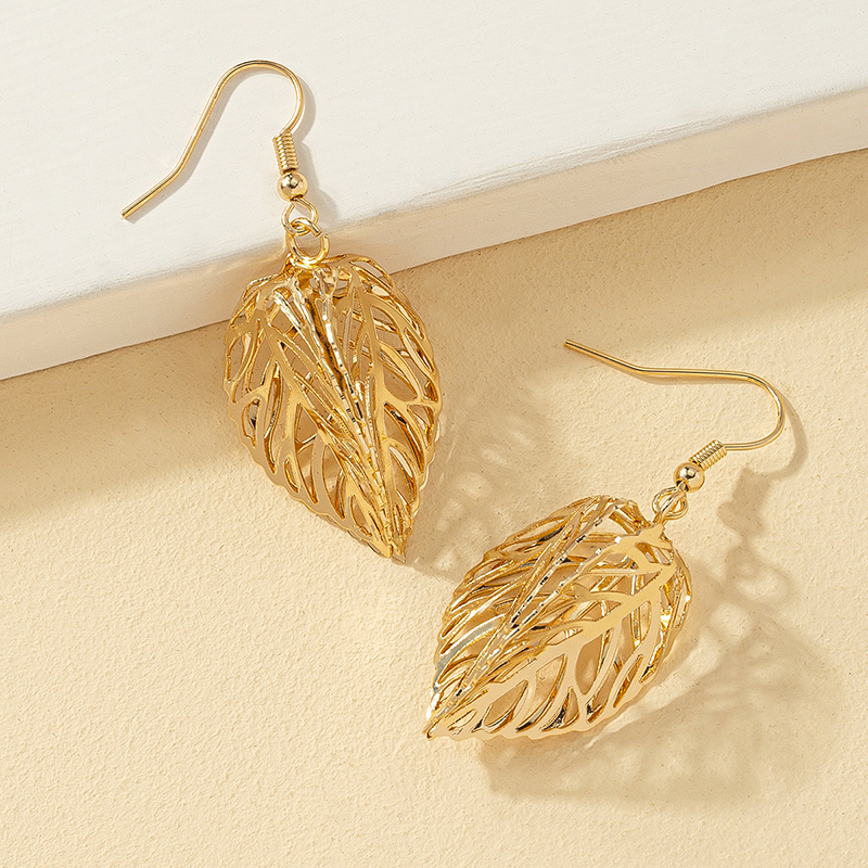 1 Pair Simple Style Leaves Solid Color Plating Ferroalloy 14k Gold Plated Drop Earrings display picture 3