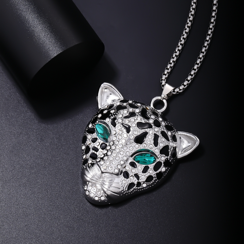 Hip-Hop Animal 304 Stainless Steel Copper Plating Inlay Zircon Rhodium Plated Men's Pendant Necklace display picture 4