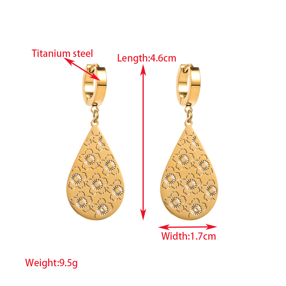 1 Pair Elegant Sweet Round Heart Shape Butterfly Inlay 316 Stainless Steel  Rhinestones 14K Gold Plated Drop Earrings display picture 4