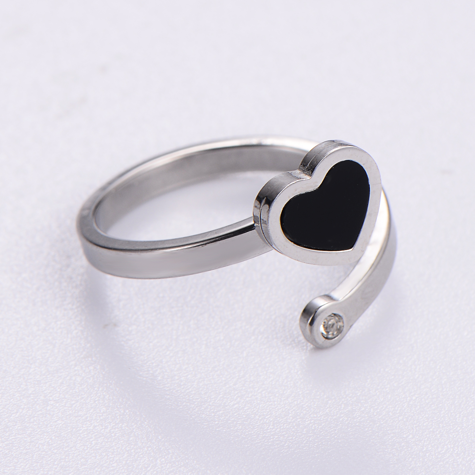 Elegant Romantic Heart Shape Stainless Steel Plating Inlay Acrylic 18k Gold Plated Rose Gold Plated Rings display picture 8