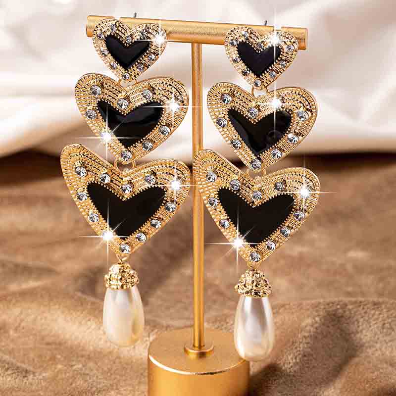 1 Paire Élégant Glamour Forme De Cœur Placage Incruster Ferroalliage Strass Plaqué Or 14k Boucles D'oreilles display picture 1