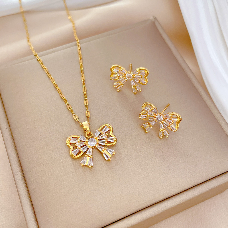 Copper Simple Style Plating Inlay Rhombus Bow Knot Zircon Jewelry Set display picture 1