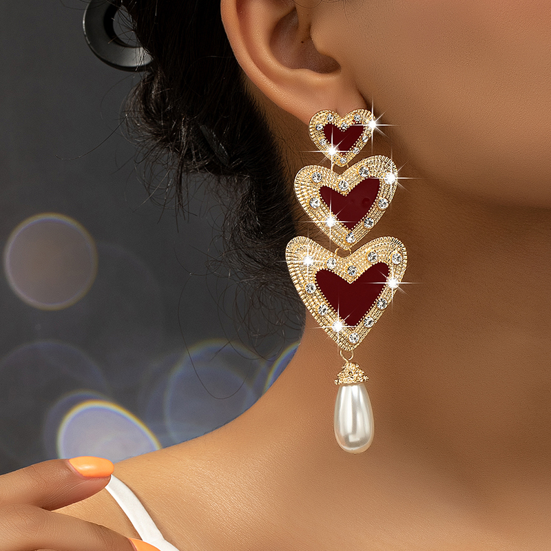 1 Pair Elegant Glam Heart Shape Plating Inlay Ferroalloy Rhinestones 14k Gold Plated Drop Earrings display picture 3