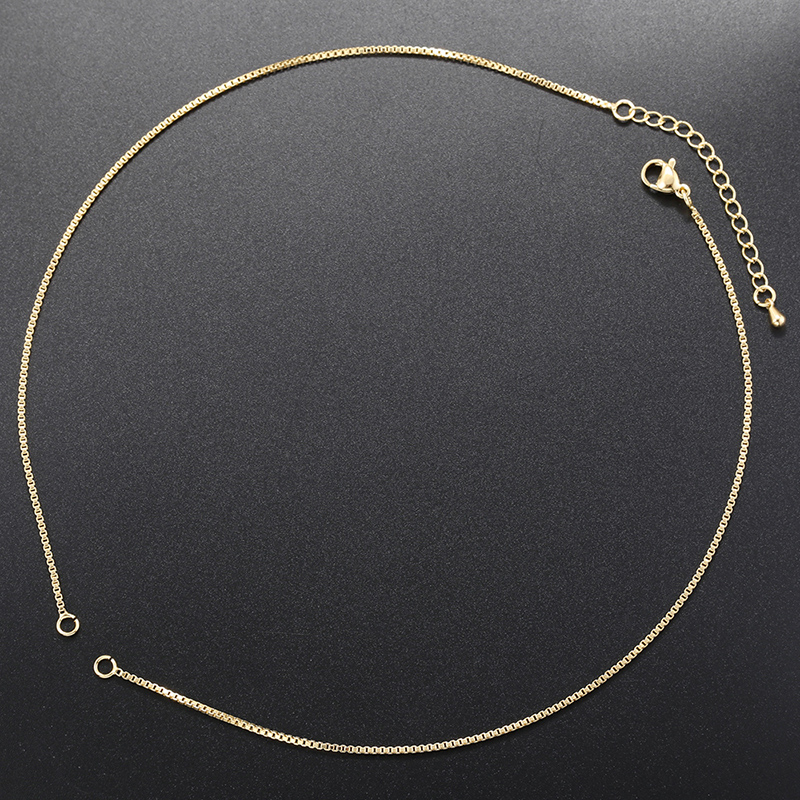 Simple Style Round Copper Plating 18k Gold Plated Necklace display picture 3