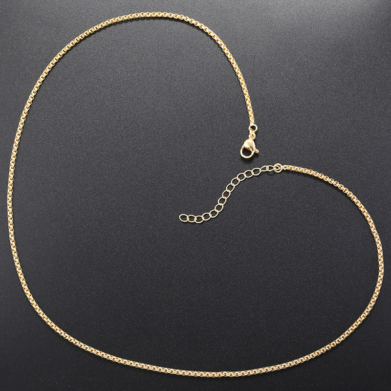Simple Style Solid Color Copper Plating 18k Gold Plated Necklace display picture 3
