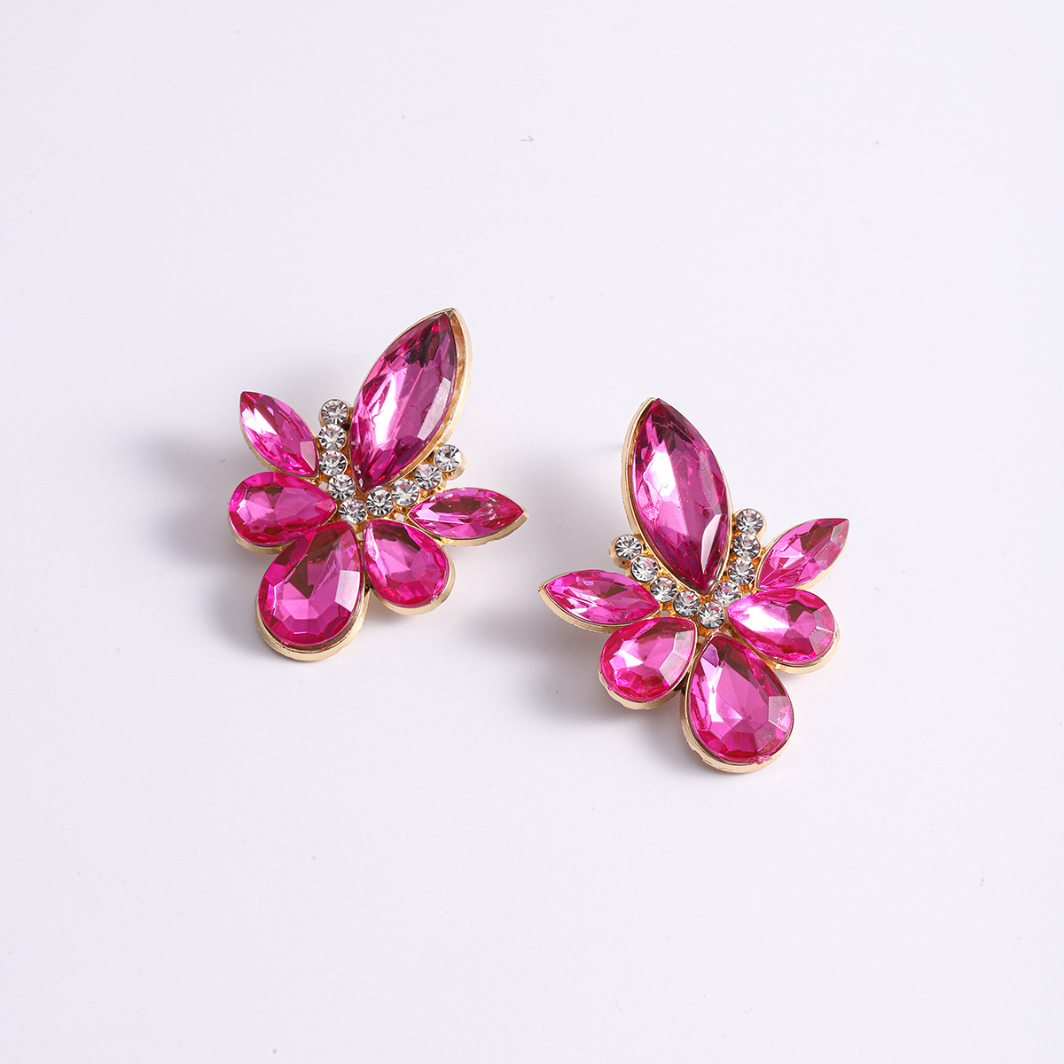 1 Pair Simple Style Commute Water Droplets Plating Inlay Alloy Rhinestones Silver Plated Ear Studs display picture 8