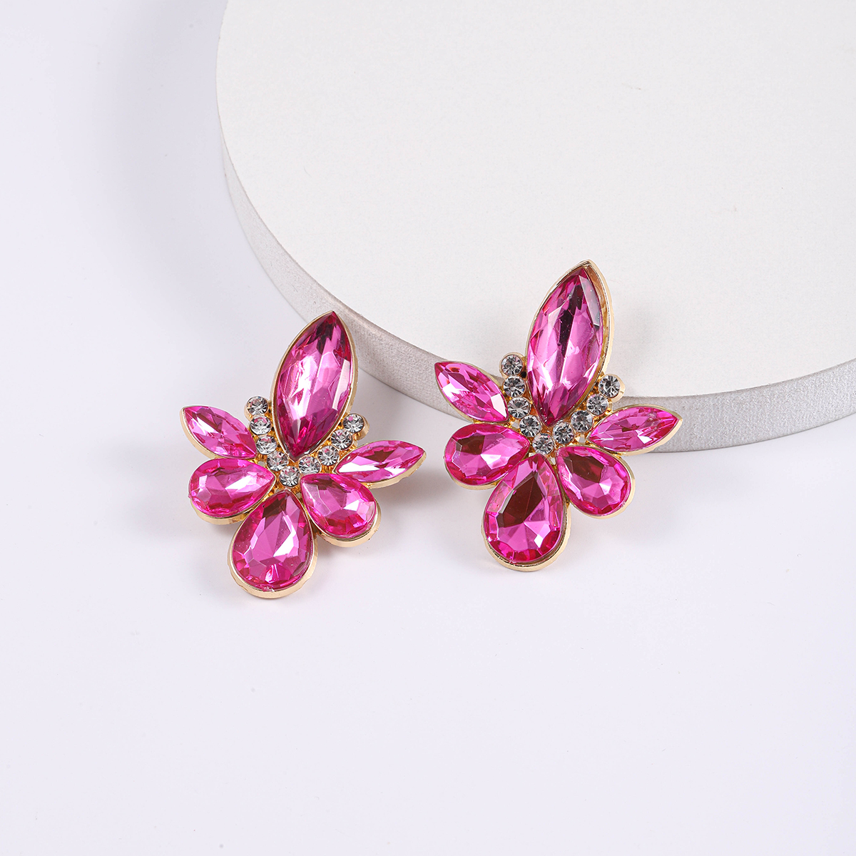 1 Pair Simple Style Commute Water Droplets Plating Inlay Alloy Rhinestones Silver Plated Ear Studs display picture 9