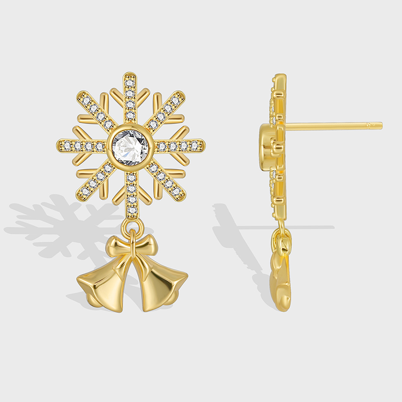 1 Pair Elegant Streetwear Snowflake Plating Inlay Copper Zircon 18k Gold Plated Ear Studs display picture 9