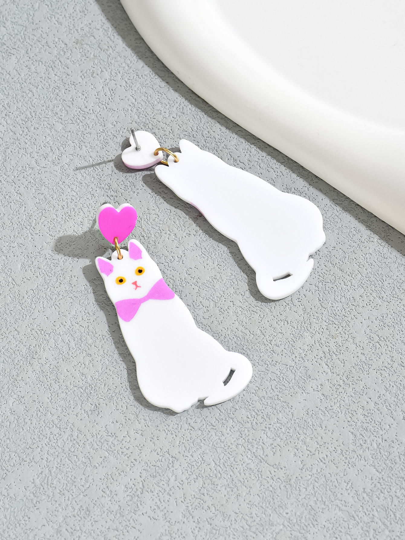 1 Pair Cute Dog Arylic Drop Earrings display picture 18