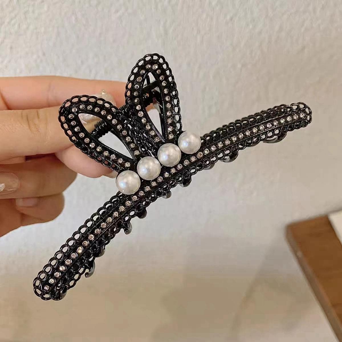 Casual Retro Bunny Ears Alloy Plating Inlay Rhinestones Pearl Hair Clip display picture 2