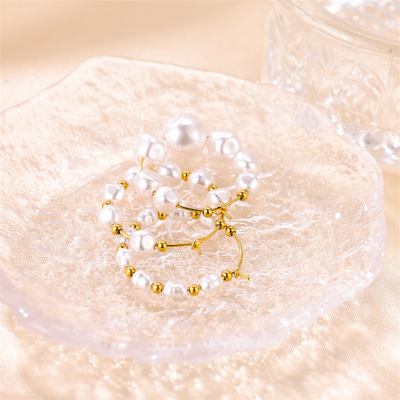 1 Pair Sweet Irregular Beaded Stainless Steel Baroque Pearls 18k Gold Plated Earrings display picture 1