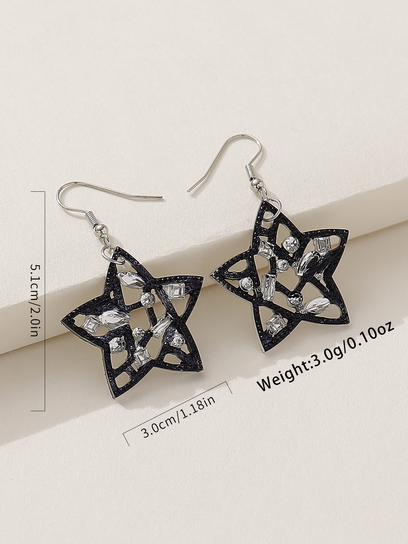 1 Pair Casual Elegant Shiny Star Hollow Out Arylic Drop Earrings display picture 8