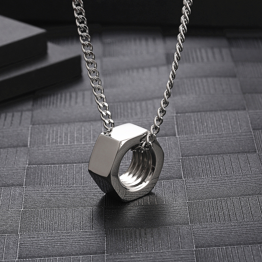 304 Stainless Steel 18K Gold Plated Hip-Hop Streetwear Geometric Pendant Necklace display picture 1