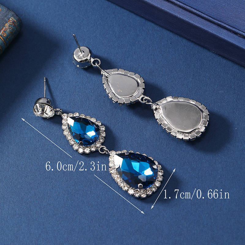 Vintage Style Water Droplets Alloy Plating Inlay Rhinestones Silver Plated Women's Jewelry Set display picture 10