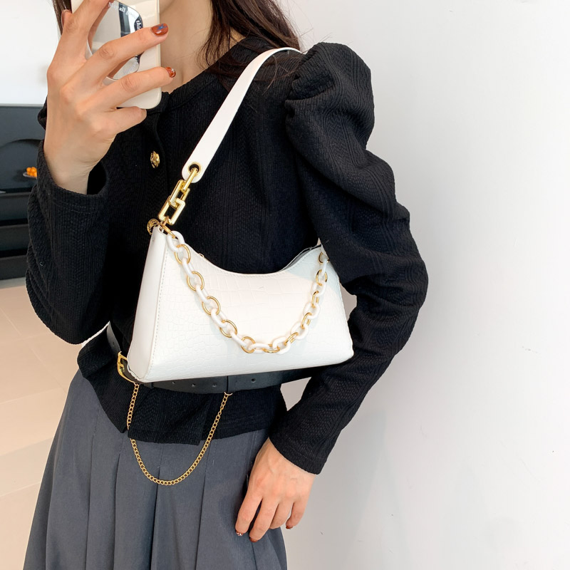 Women's All Seasons Pu Leather Solid Color Streetwear Square Zipper Shoulder Bag Underarm Bag display picture 9