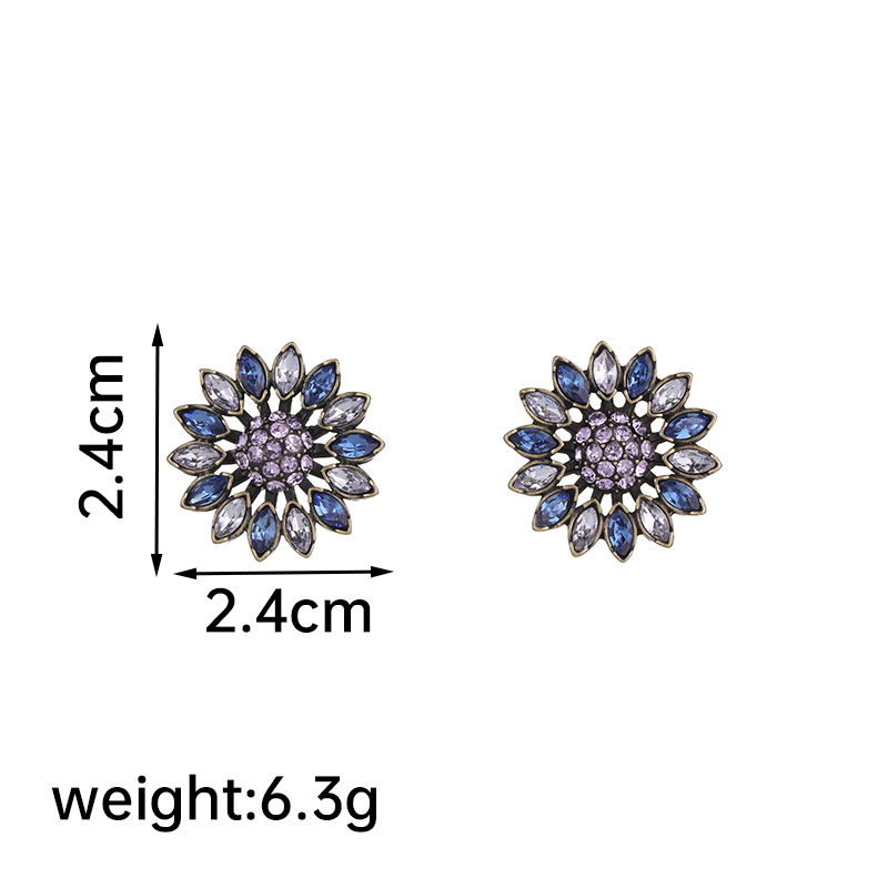 1 Pair Vintage Style Flower Plating Inlay Copper Artificial Crystal Zircon 18k Gold Plated Ear Studs display picture 7