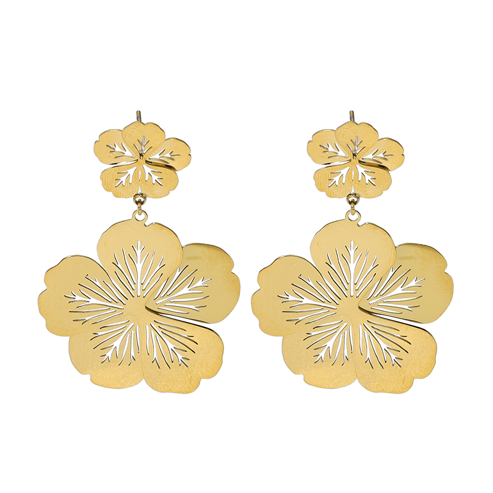 1 Pair Vintage Style Flower Plating Hollow Out Stainless Steel Titanium Steel 18k Gold Plated Drop Earrings display picture 2